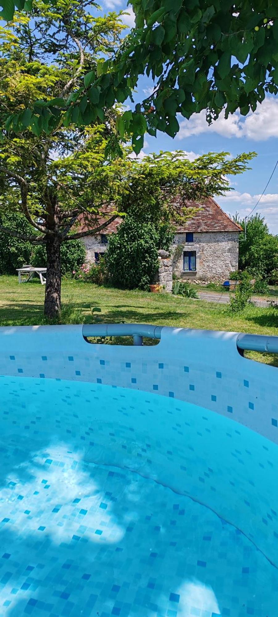 Gite 4 Pers, Jacuzzi, Piscine, Proche Futuroscope, Calme Et Nature A La Roche Posay לה רוש-פוזה מראה חיצוני תמונה
